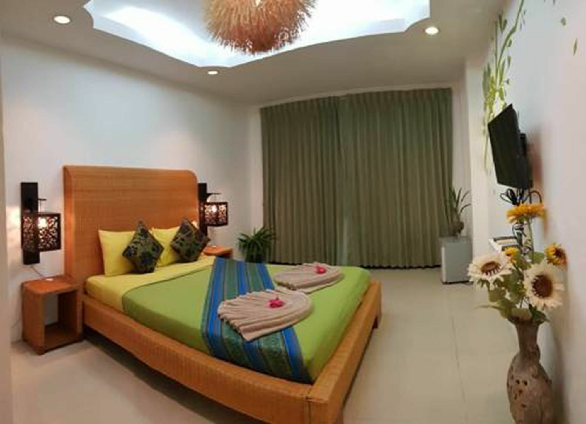 Rockwell Boutique Suites Hua Thanon  Bagian luar foto